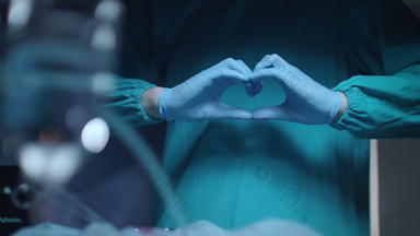 心手术概念医疗治疗医疗手显示心